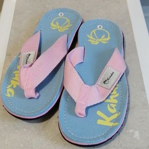 Kahuka flip flops
